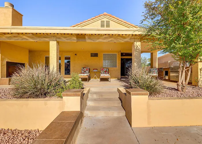 Half-mi To Dtwn: Lakefront Home! Holiday home Gilbert