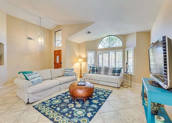 Holiday home Half-mi To Dtwn: Lakefront Home! *